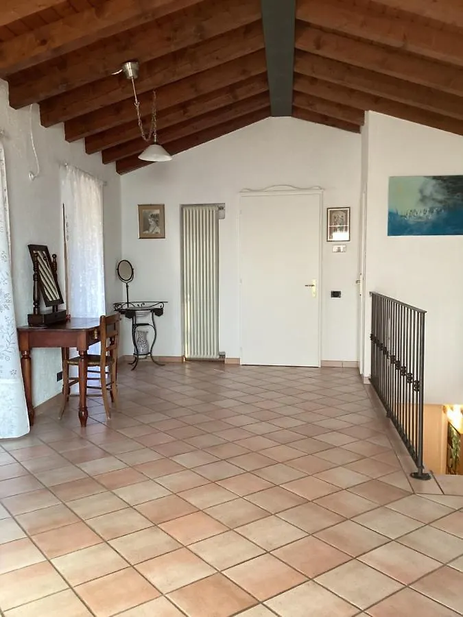 Ca Dei Casai Apartment, Lago Di Garda E Relax. Gaino